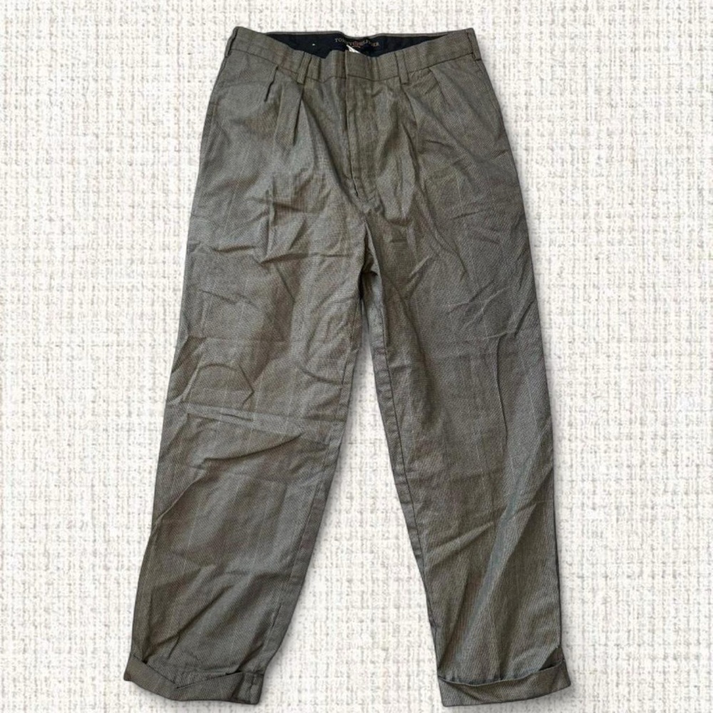 Tommy Hilfiger gray trousers